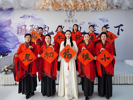 国雅礼仪--初见小雅（个人主页-ZNTA2NzEzMjA=） - 人像摄影 - 站酷设计师国雅礼仪原创素材 - 站酷ZCOOL