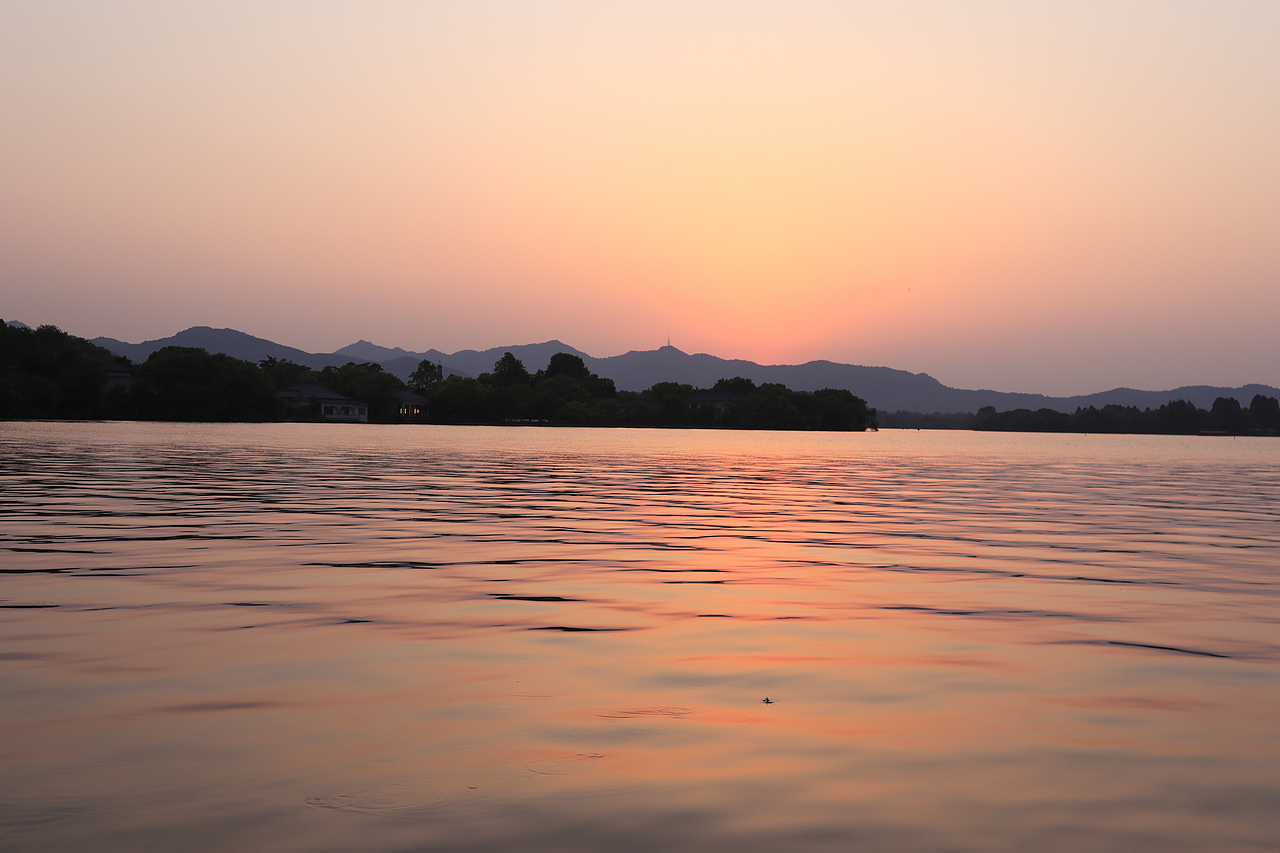 晚霞西湖（图ZMjE4OTMyODE2） - 人文/纪实摄影 - 站酷设计师ouou欧原创素材 - 站酷ZCOOL