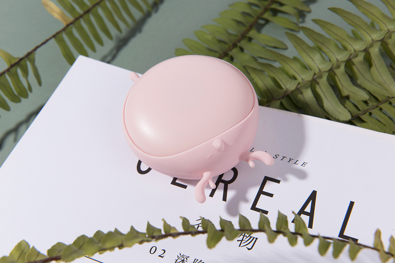 萌系快充伸缩数据线