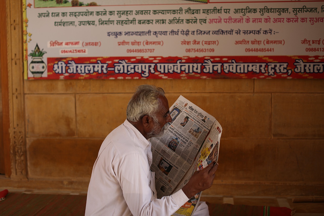 印度“渡劫”之行（图ZMTc5ODcwNDE2） - 人像摄影 - 站酷设计师houweike原创素材 - 站酷ZCOOL