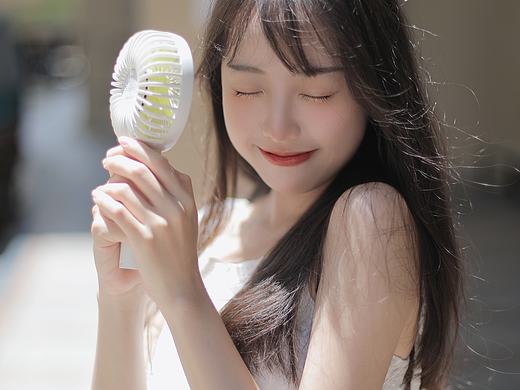 我喜欢她