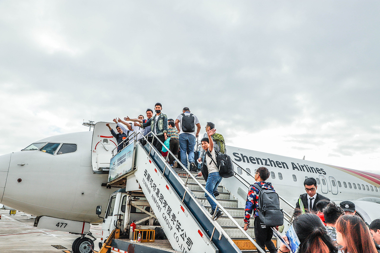 玉龙雪山 石林游