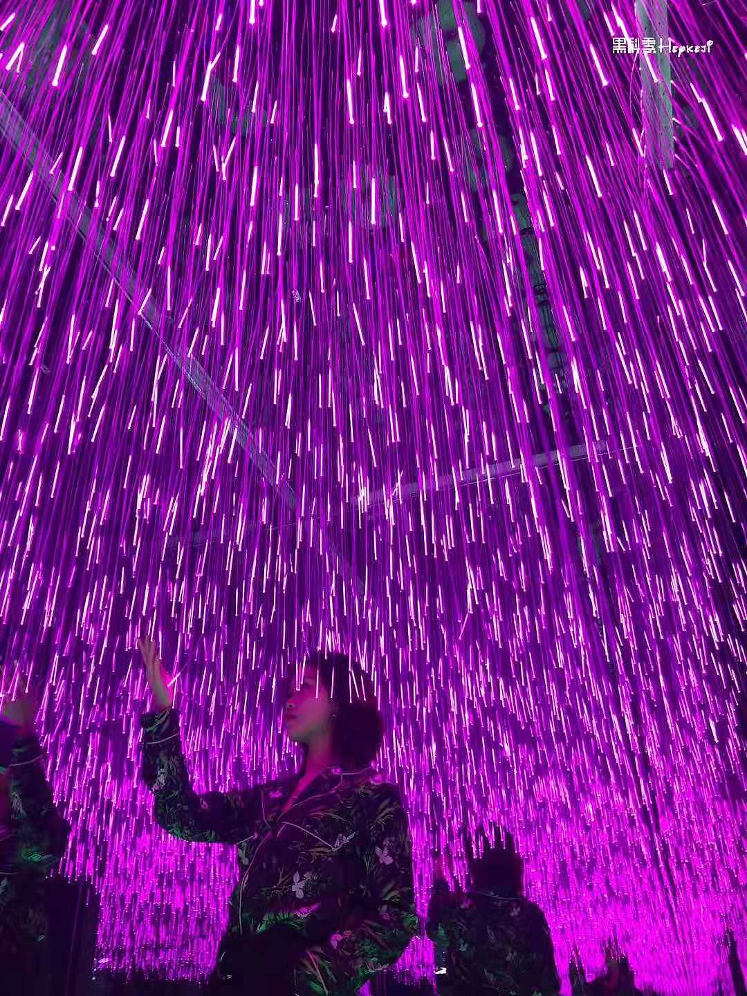 世间所有的相遇,都是久别重逢.