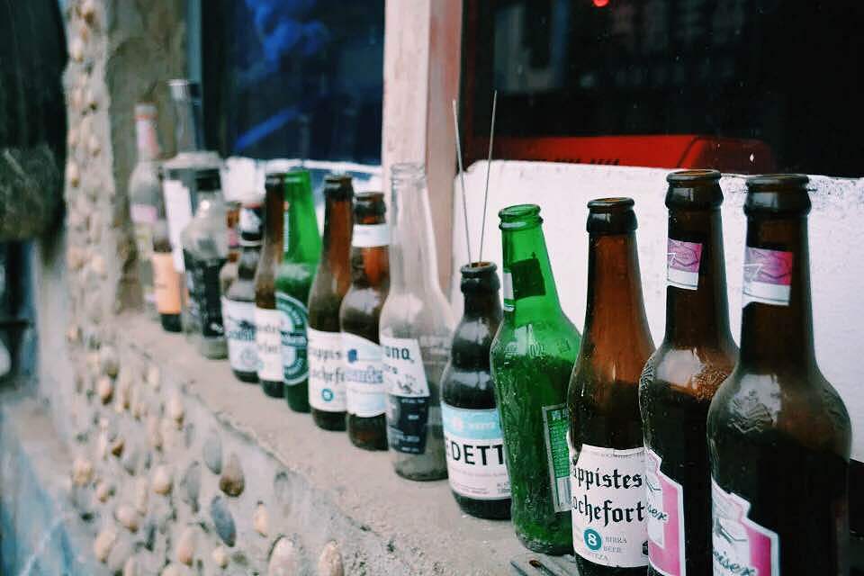 去老街散步才是正经事