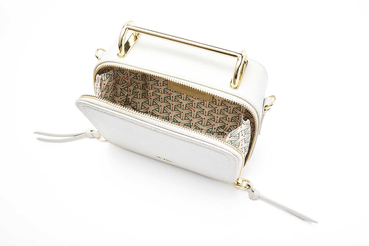 LAU-studio | 包包静物产品拍摄