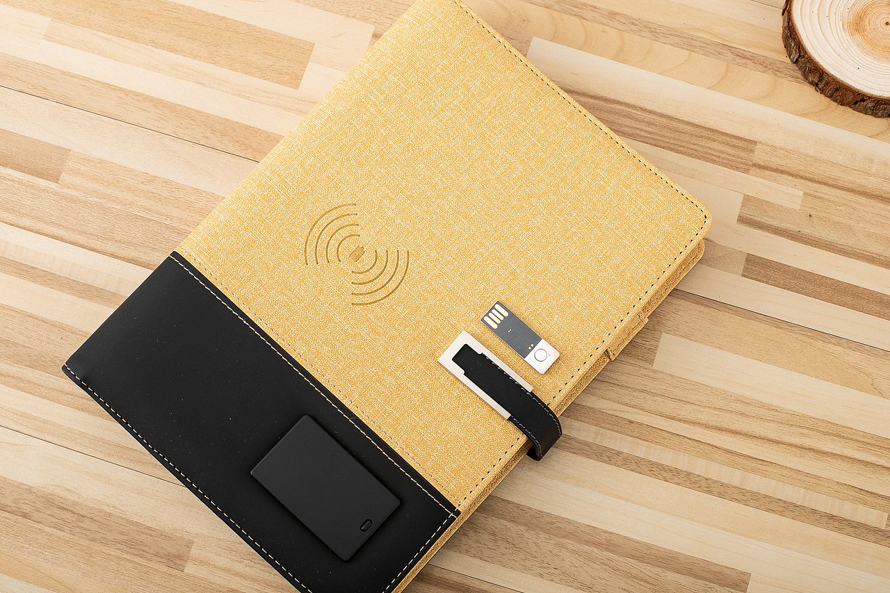 无线充电笔记本