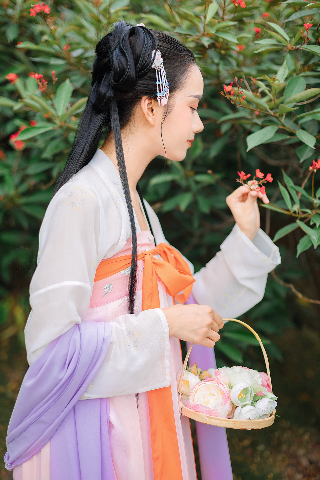 [汉服]汉裳芳华-豆蔻年华 齐胸襦裙（图ZMTE3MDcyNjgw） - 人像摄影 - 站酷设计师小肥熙熙爸爸原创素材 - 站酷ZCOOL