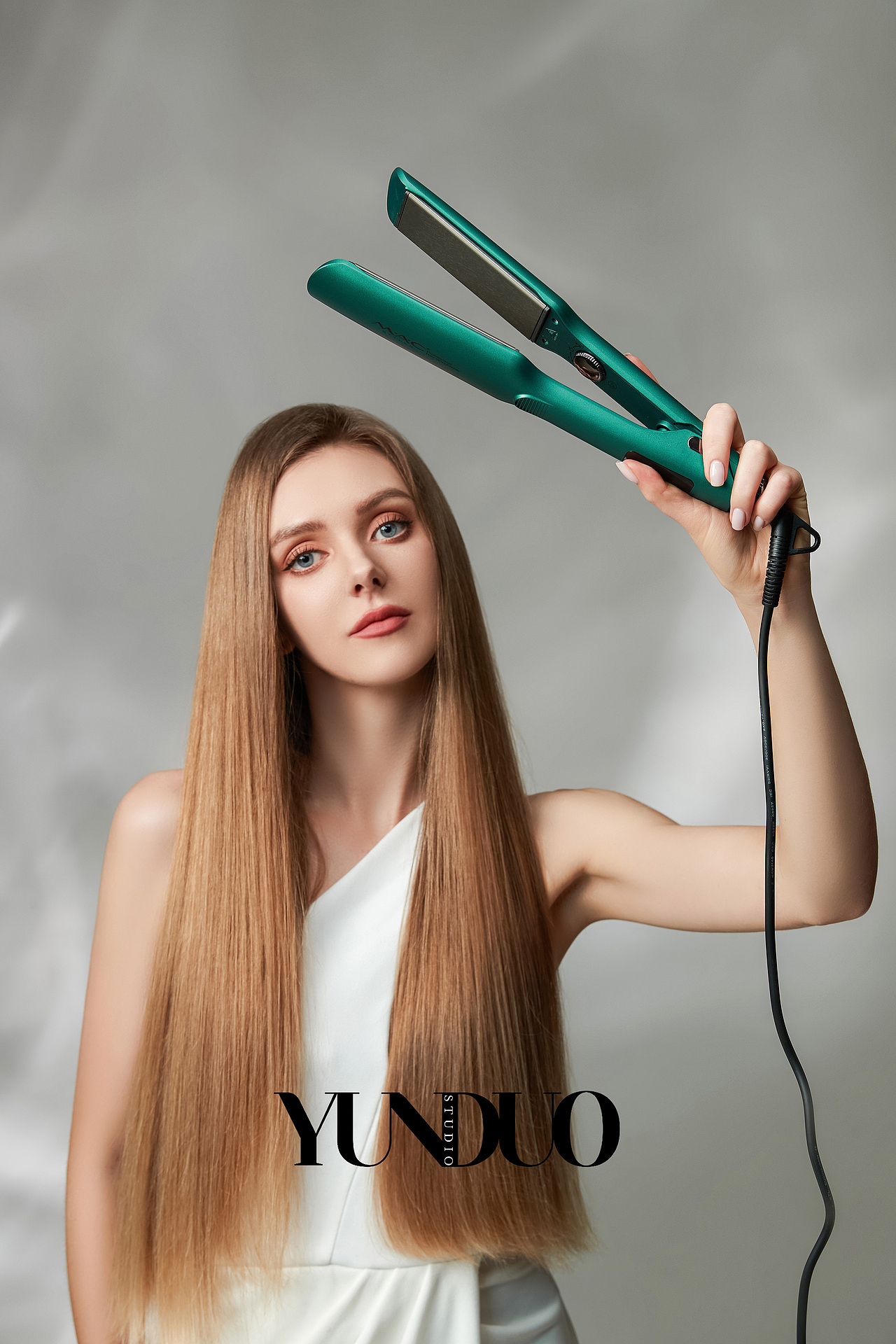 MAC 直发器 吹风机外贸形象图拍摄（图ZMzIyMzYxMjIw） - 产品摄影 - 站酷设计师陨朵商拍刘大奇原创素材 - 站酷ZCOOL