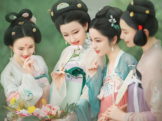 碧艾香蒲是端阳