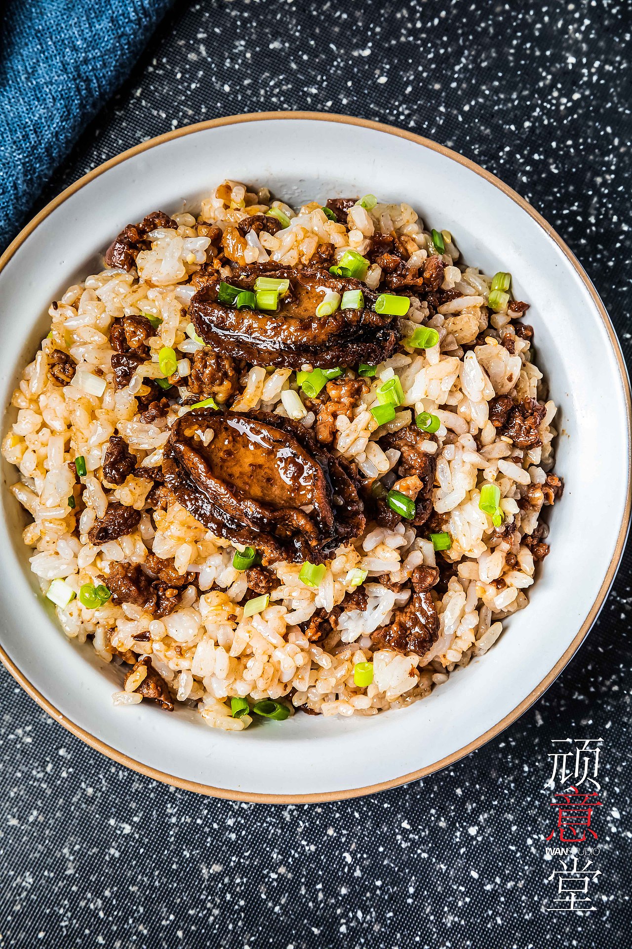 拍摄一组中式特色产品 鲍鱼牛肉酱