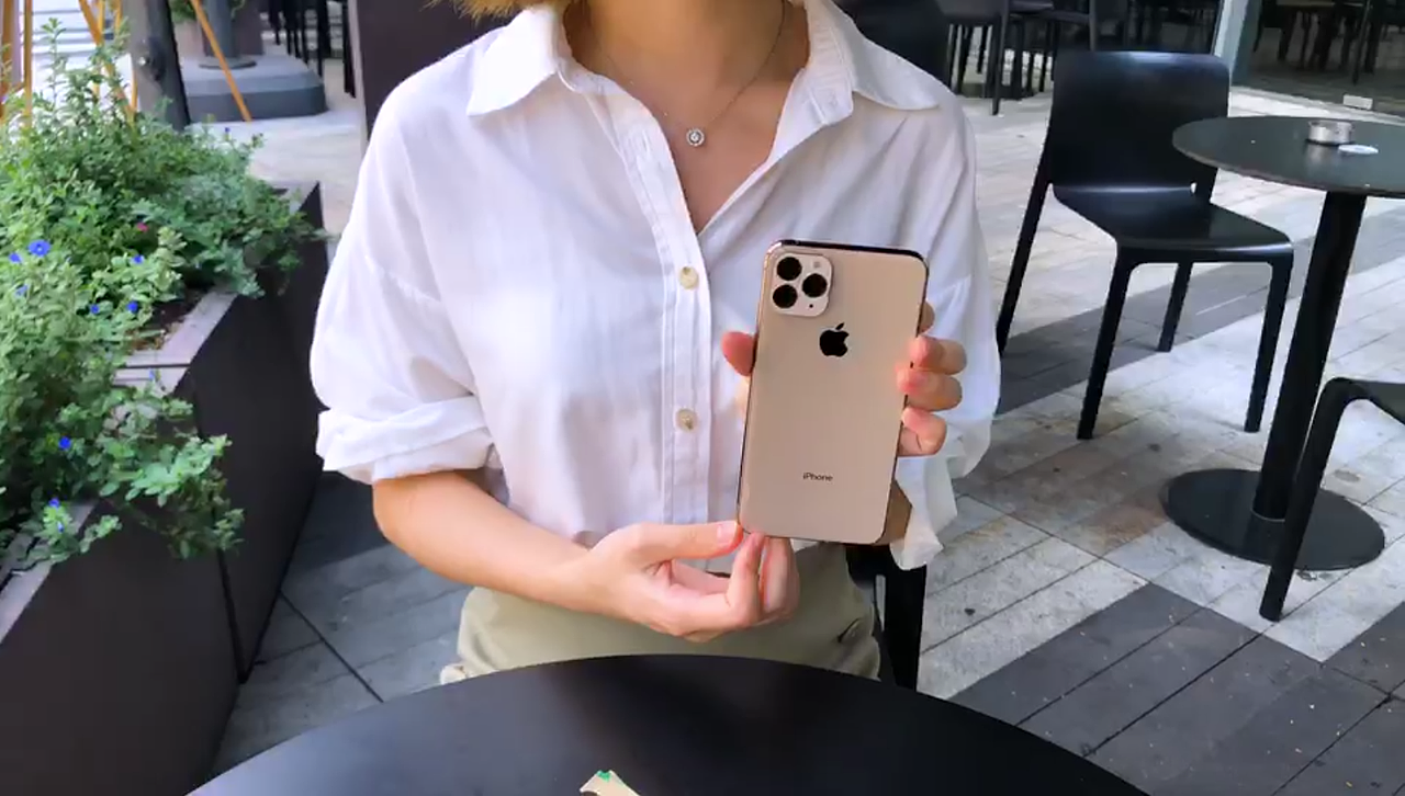 iphone 11 镜头盖（图ZMTk5NjY3NzI4） - 动画/影视 - 站酷设计师黝点萌原创素材 - 站酷ZCOOL