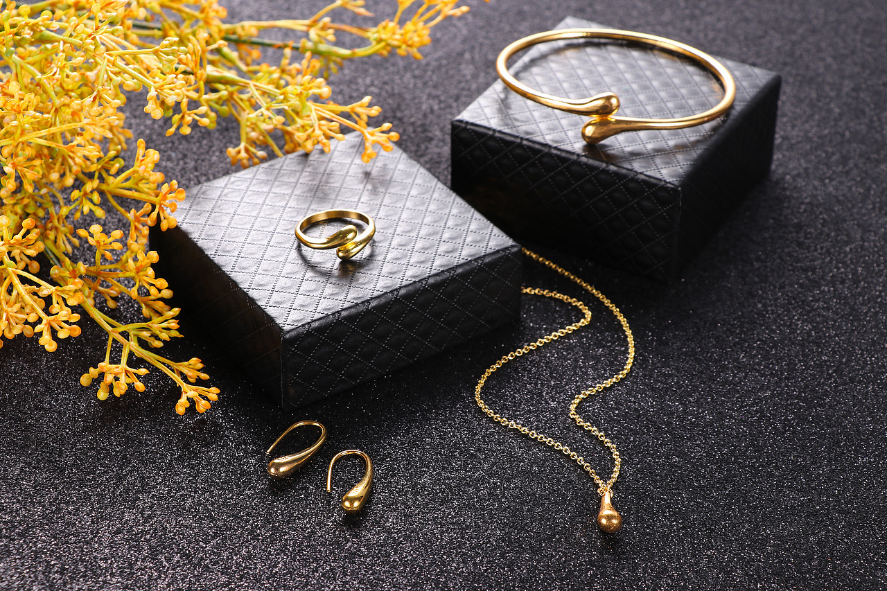 饰品拍摄（原片）（图ZMTE1Njc2NjE2） - 产品摄影 - 站酷设计师hamihami原创素材 - 站酷ZCOOL