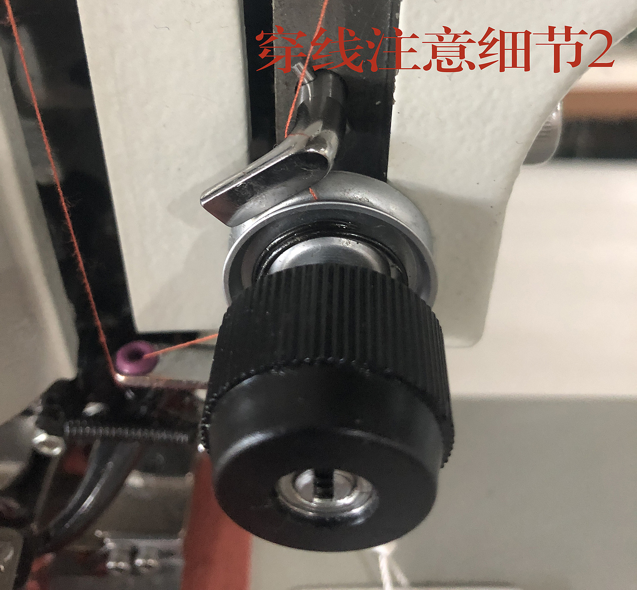 双面呢暗缝机,中国出口的高端缝纫机,羊绒大衣撬边机