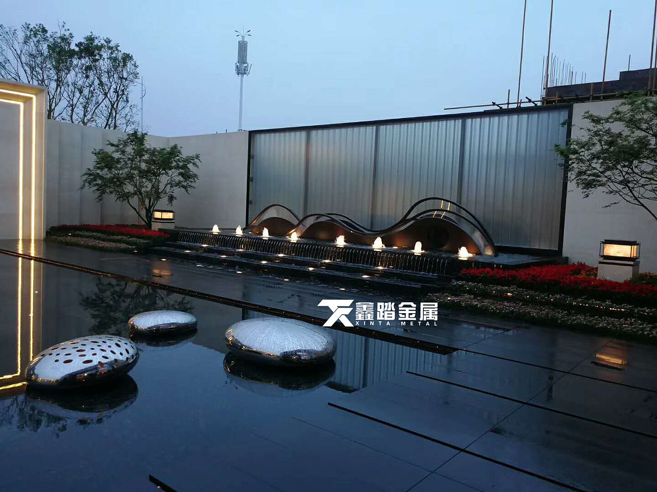 广场水池景观雕塑摆件不锈钢鹅卵石雕塑创意不锈钢坐凳