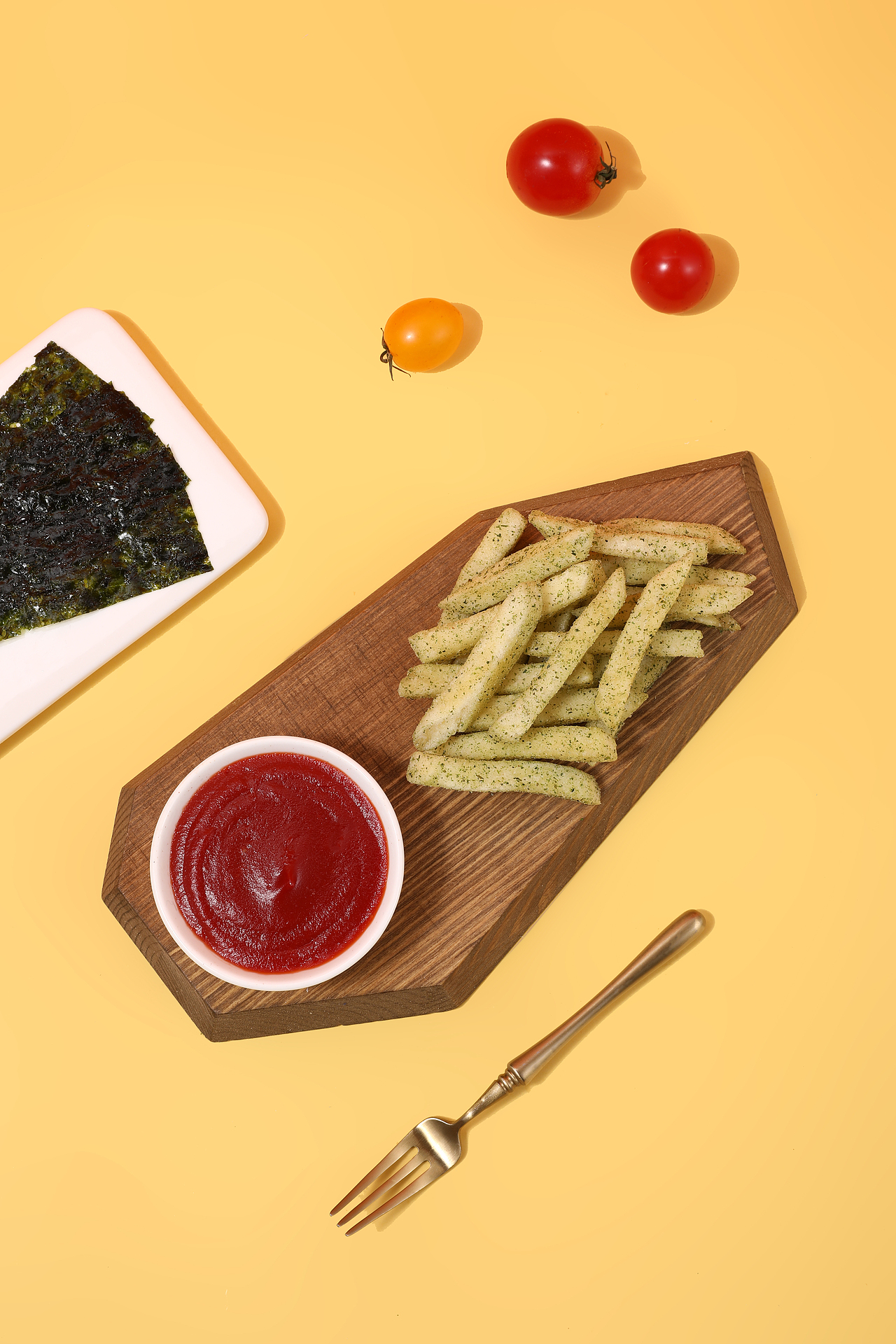 雪花酥，锅巴，香脆饼，薯条拍摄（图ZMjkwMzAzMTk2） - 产品摄影 - 站酷设计师唯薇安A原创素材 - 站酷ZCOOL