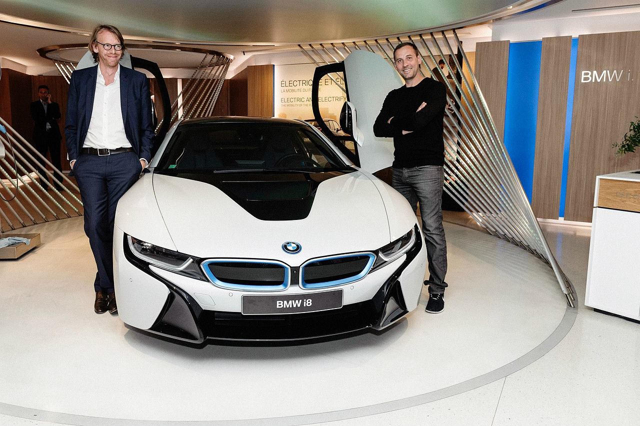 BMW Paris flagship store 宝马巴黎旗舰店（图ZMjIxMDExNDMy） - 家装设计 - 站酷设计师朗曦原创素材 - 站酷ZCOOL