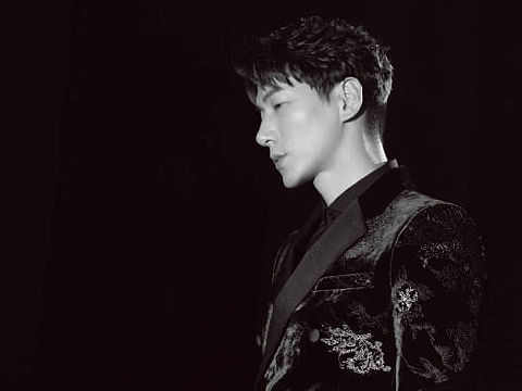张亮《时装》L&#39;OFFICIEL，