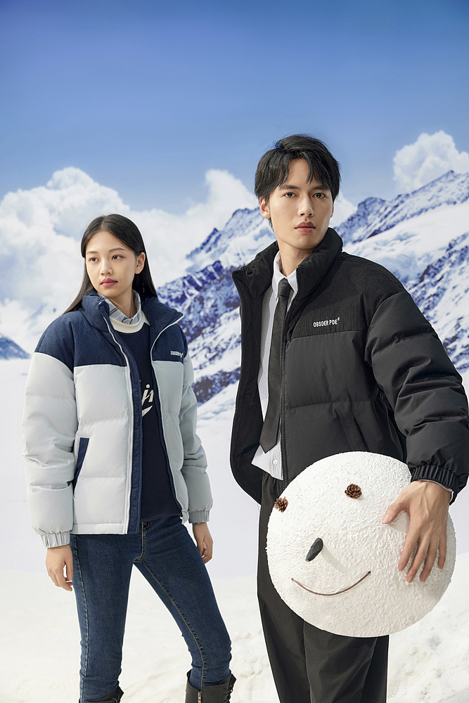 羽绒服拍摄|户外登山（图ZMzczMzkyMTgw） - 产品摄影 - 站酷设计师摄影师StellaTse原创素材 - 站酷ZCOOL