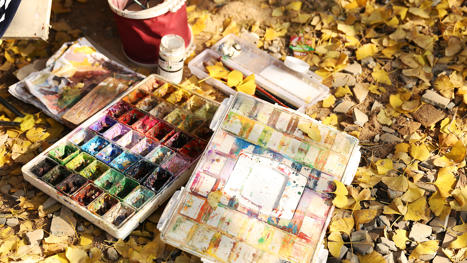 罗小亦的个人主页（封面预览） - 主页封面设置 - 站酷设计师罗小亦原创素材 - 站酷ZCOOL