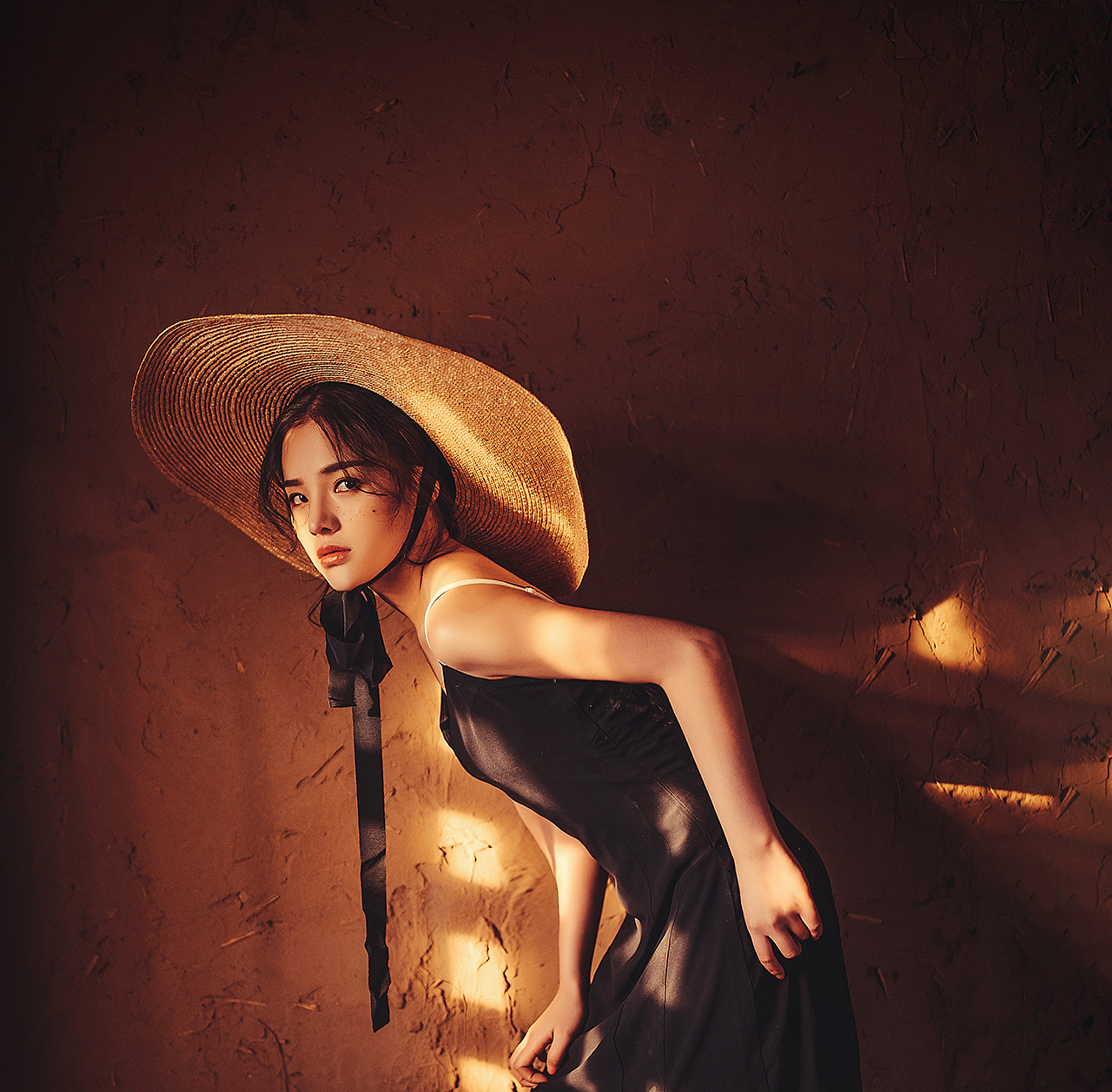 楼兰情（图ZMTAwODc1NTgw） - 人像摄影 - 站酷设计师阿牧AMS原创素材 - 站酷ZCOOL