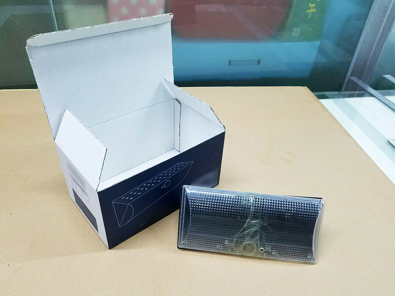 【包装打样案例】汽车车灯包装盒（图ZMTE4MTc3NzIw） - 其他手工艺 - 站酷设计师广美包装打样原创素材 - 站酷ZCOOL