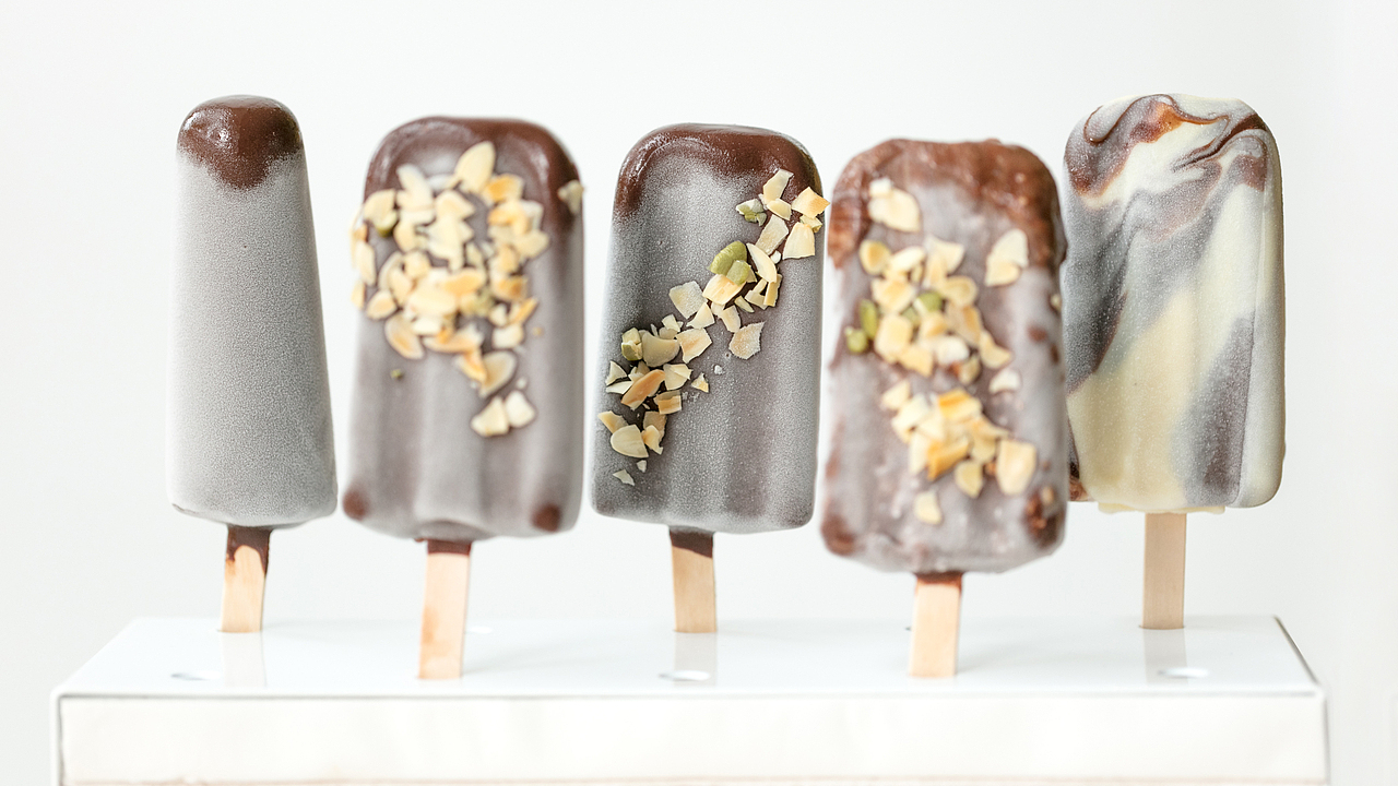 巧克力脆皮雪糕（图ZMTc2ODA3NTU2） - 产品摄影 - 站酷设计师Hesue原创素材 - 站酷ZCOOL
