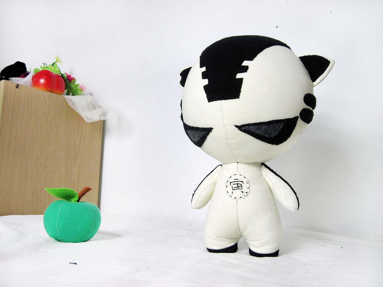 原创布艺十二生肖（另眼看世界）（图ZMTU3Nzg3MDg=） - 其他手工艺 - 站酷设计师溜达姬原创素材 - 站酷ZCOOL