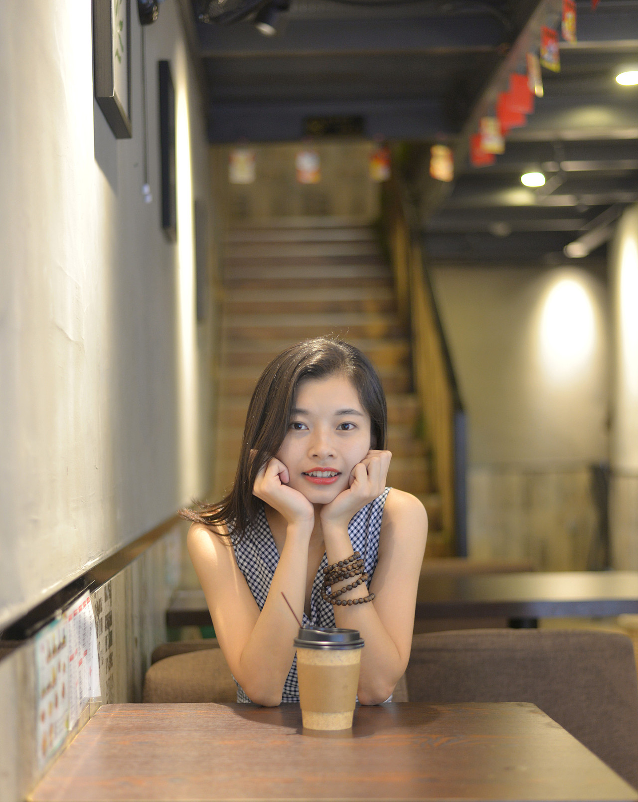 多多花娘（图ZMTI1NTU1NzU2） - 人像摄影 - 站酷设计师子非鱼月原创素材 - 站酷ZCOOL