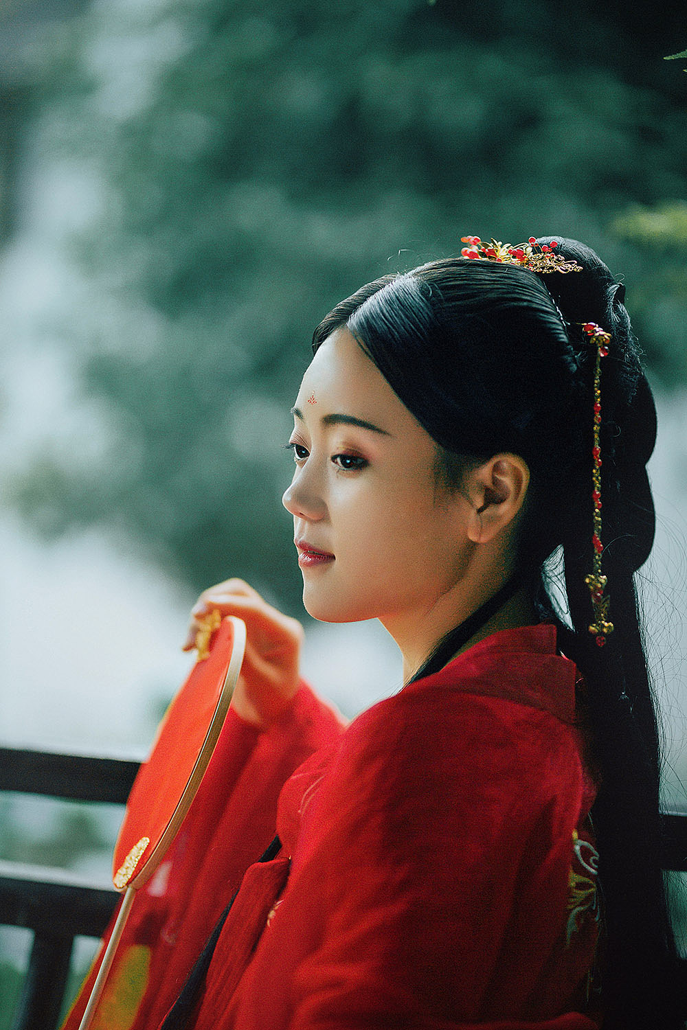 『山鬼谣』（图ZMTQ2Mjg5NzYw） - 人像摄影 - 站酷设计师十月拾原创素材 - 站酷ZCOOL