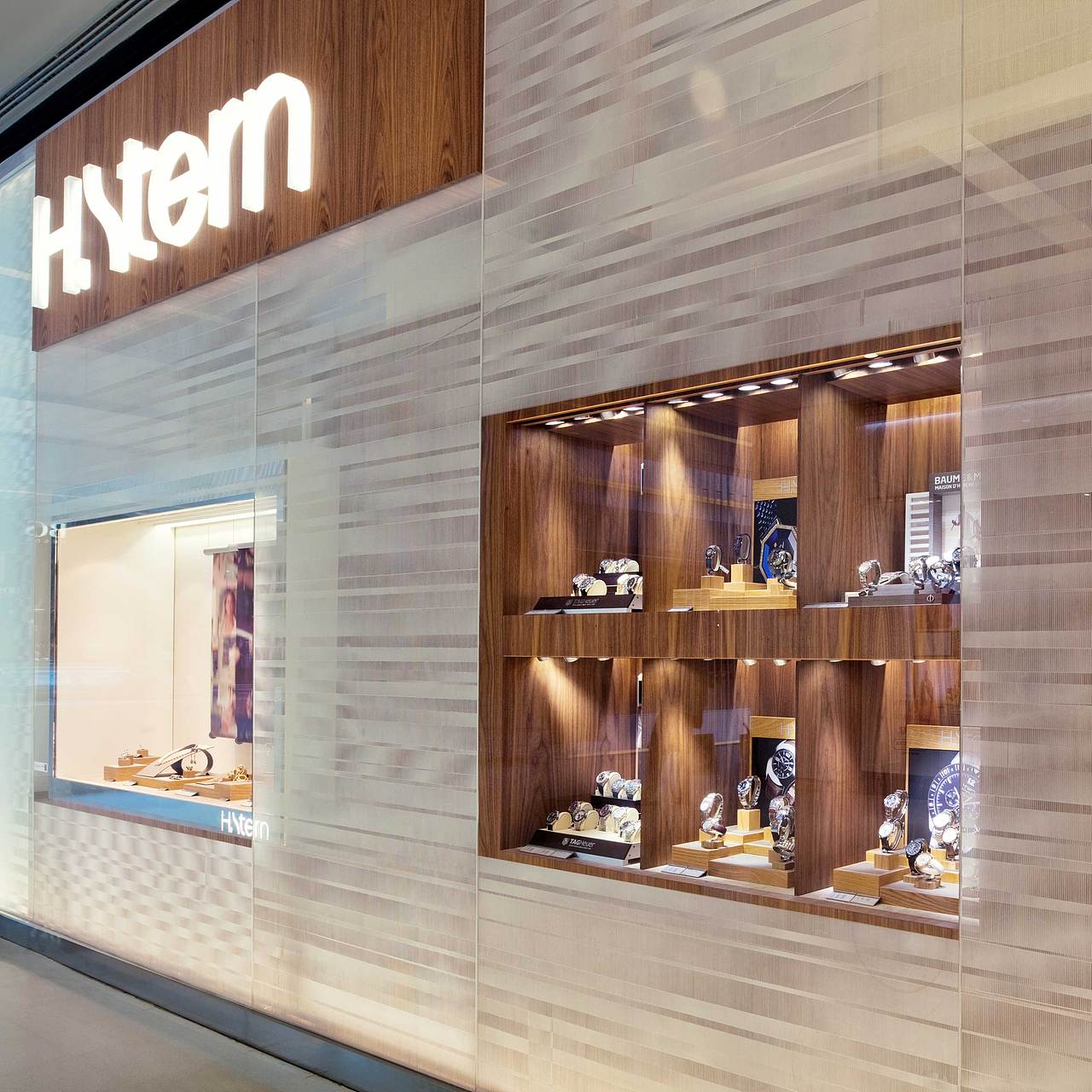 HSTERN珠宝品牌店铺设计（图ZMjIxMDEzMDcy） - 家装设计 - 站酷设计师朗曦原创素材 - 站酷ZCOOL