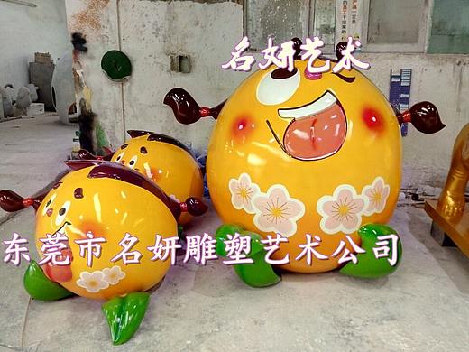 文旅产业IP形象吉祥物玻璃钢杏雕塑公仔打造杏花节主题