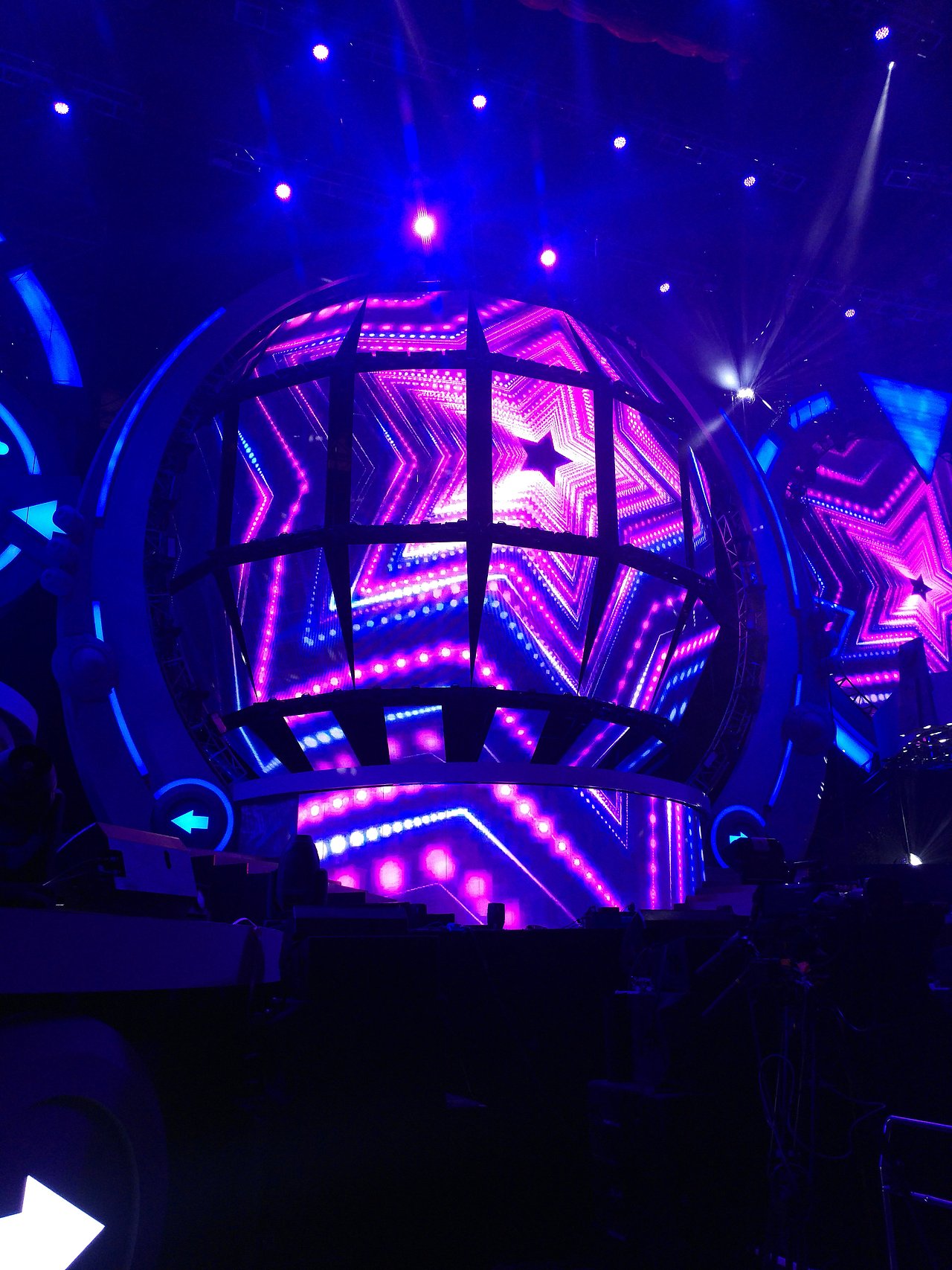 2018qq炫舞炫舞十周年|空间|舞台美术|的庐_原创作品-站酷zcool