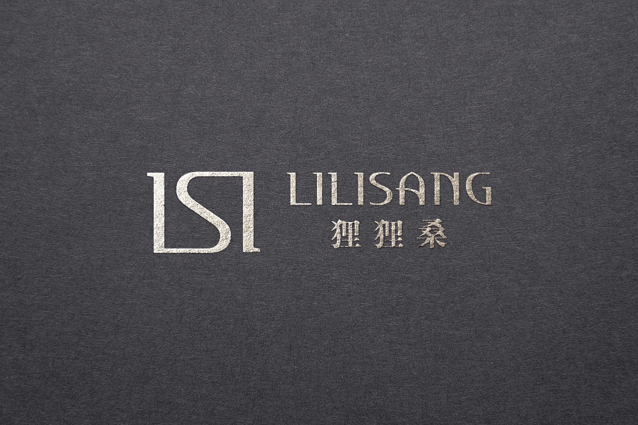 白领服装品牌logo设计-狸狸桑
