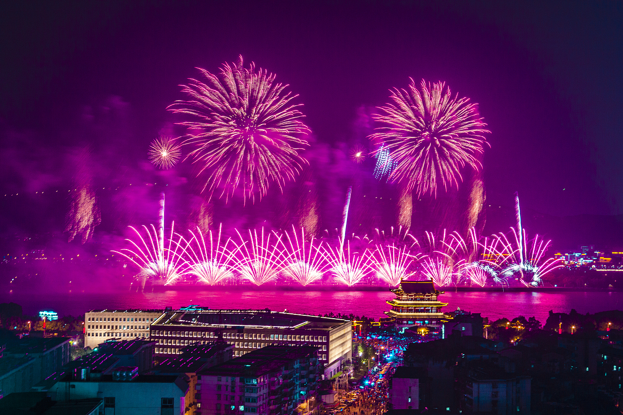 長沙橘子洲五一煙花（圖ZMTU2Nzc0MjA4） - 風(fēng)光攝影 - 站酷設(shè)計師我叫老萬原創(chuàng)素材 - 站酷ZCOOL