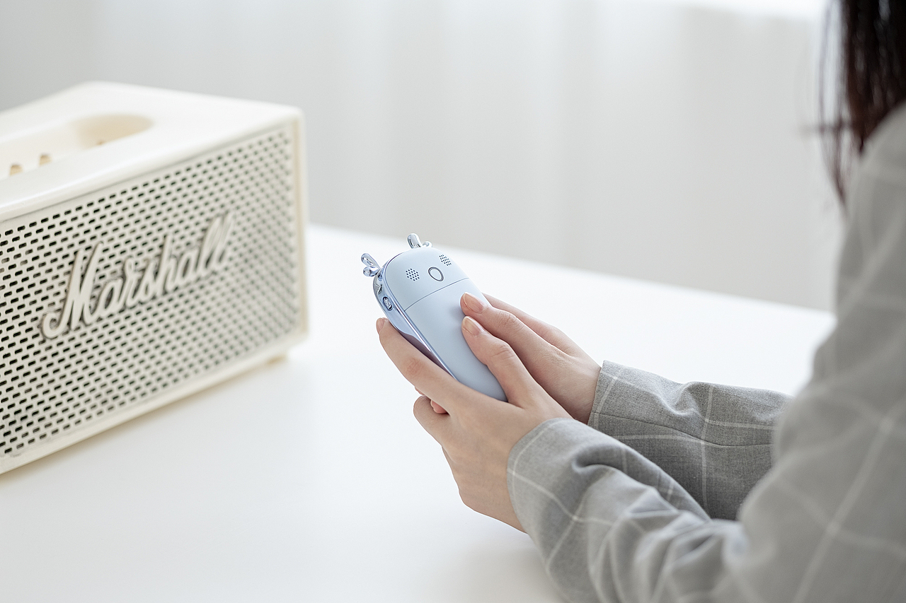 品牌案例丨萌宠暖手宝（图ZMjIzMTcxNjA4） - 产品摄影 - 站酷设计师白底图原创素材 - 站酷ZCOOL