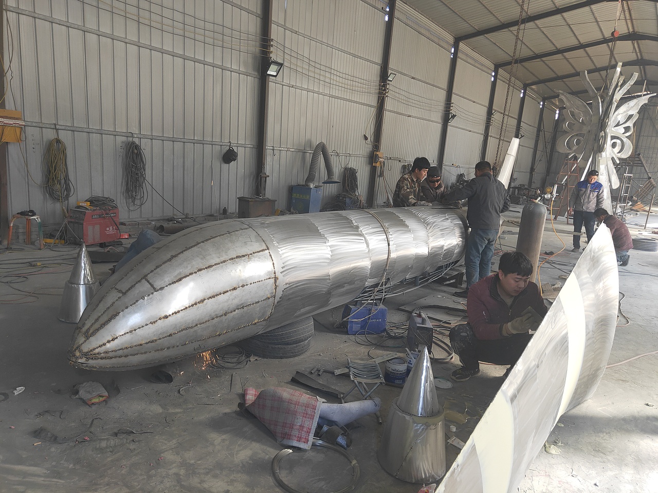 不锈钢户外大型飞机雕塑金属喷漆仿真模型雕塑制作雕塑（图ZMTgxODUyMTYw） - 其他手工艺 - 站酷设计师凯亮不锈钢雕塑原创素材 - 站酷ZCOOL