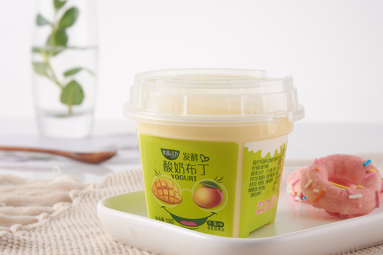 酸奶布丁包装设计