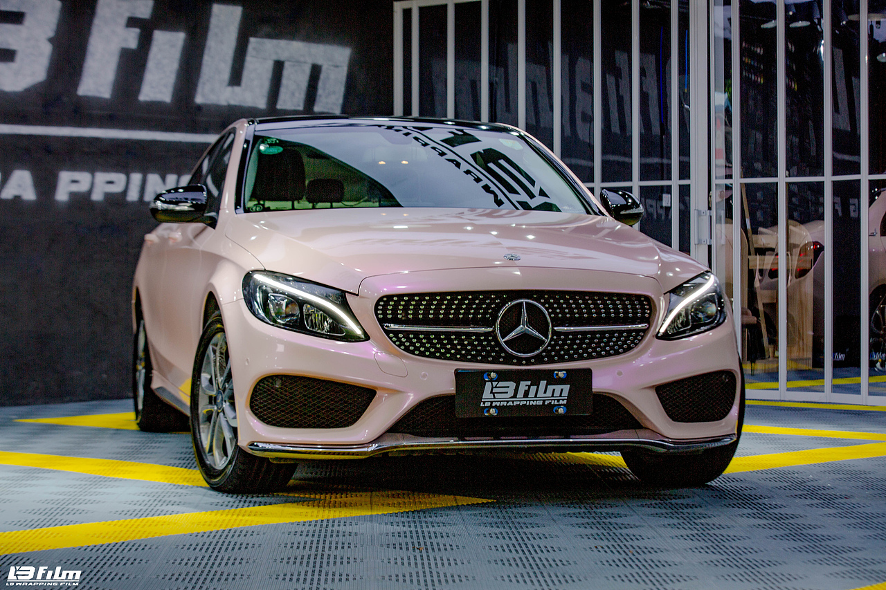 奔驰c200钻石胭脂红