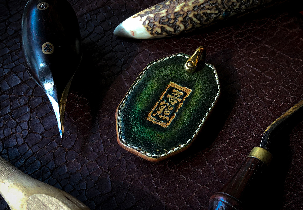 吾熊&麦小坤皮艺工作室🔥印第安小熊银铜吊坠（图ZMjY4Nzk0NzMy） - 工艺品设计 - 站酷设计师麦小坤皮艺工作室原创素材 - 站酷ZCOOL