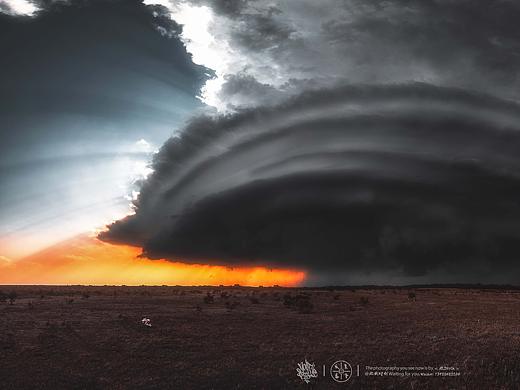 风卷残云/Storm