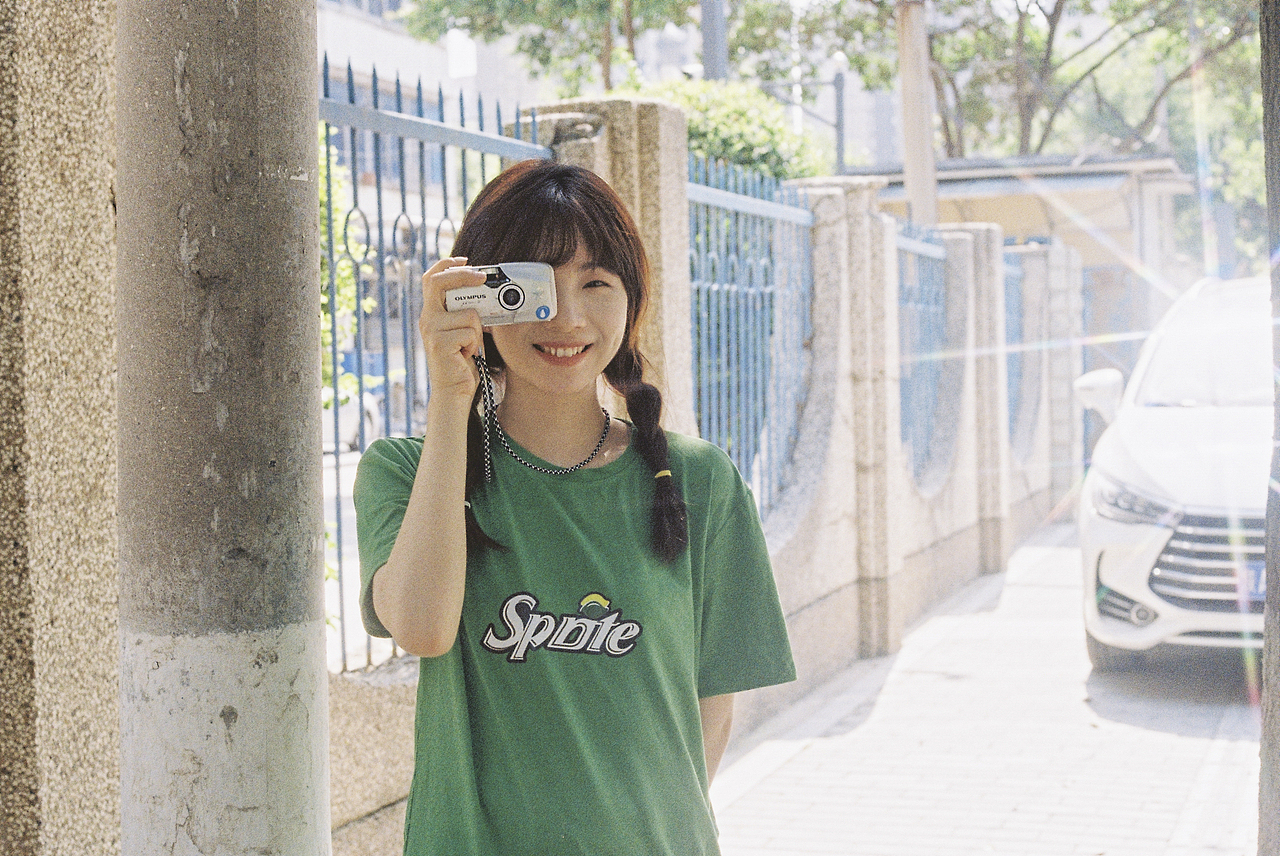 甜度100％🍭（图ZMzA0MjAxMzM2） - 人像摄影 - 站酷设计师老陈不吃泡泡糖原创素材 - 站酷ZCOOL