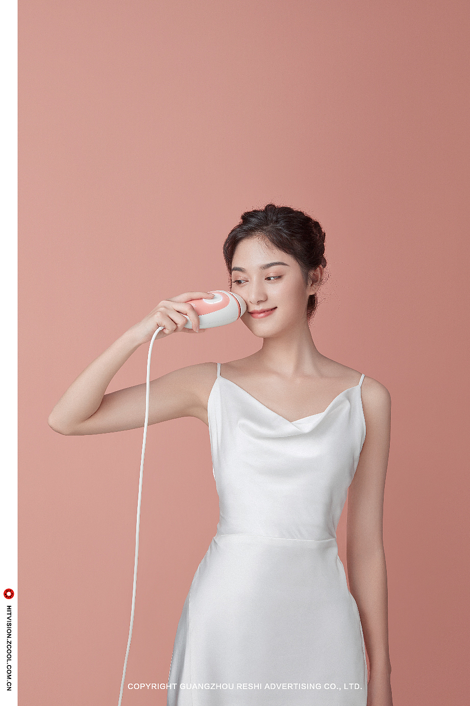 打造粉系少女|博朗「白煮蛋」激光脱毛仪 人像KV