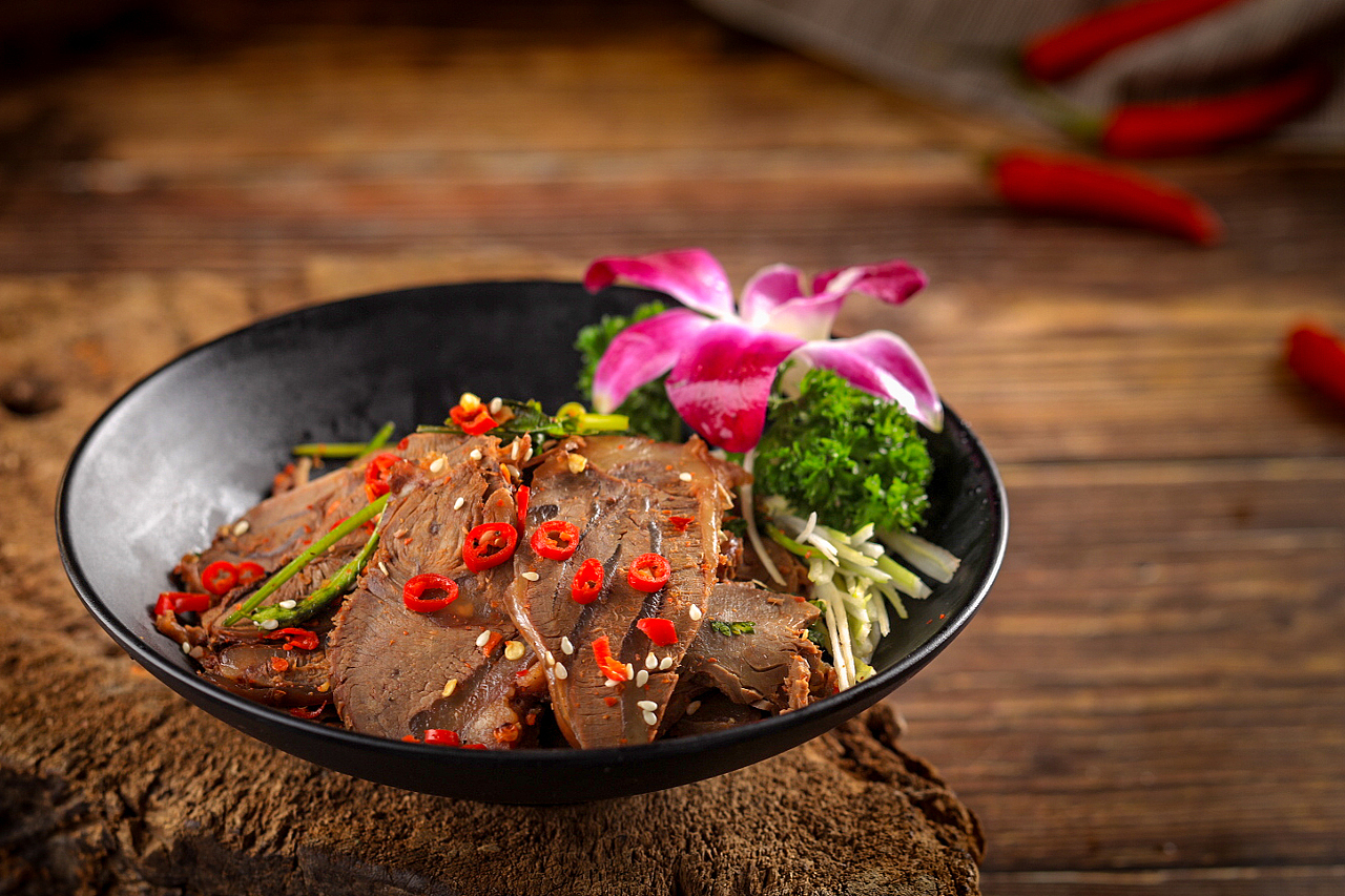 放牛班特色汤锅及饮品（图ZMTUyNTU4MzI4） - 产品摄影 - 站酷设计师美食摄影师JUN原创素材 - 站酷ZCOOL