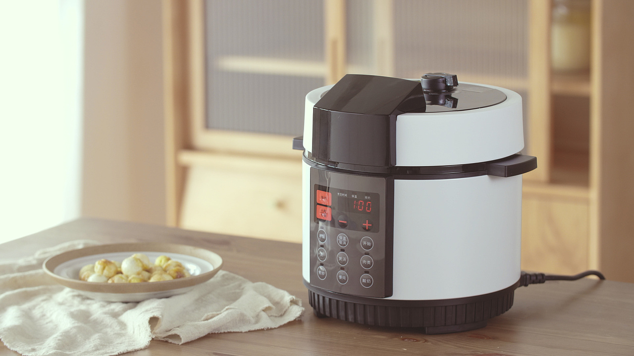 欧莱克山盟压力锅