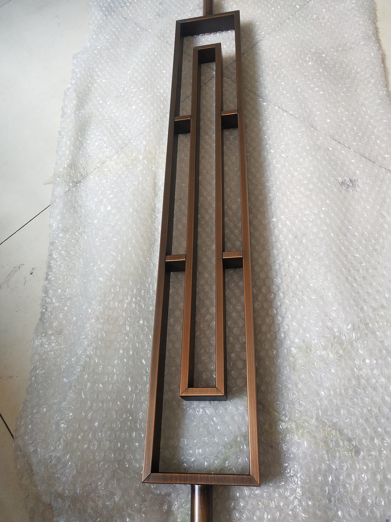 简约而不简单的楼梯立柱详细说明