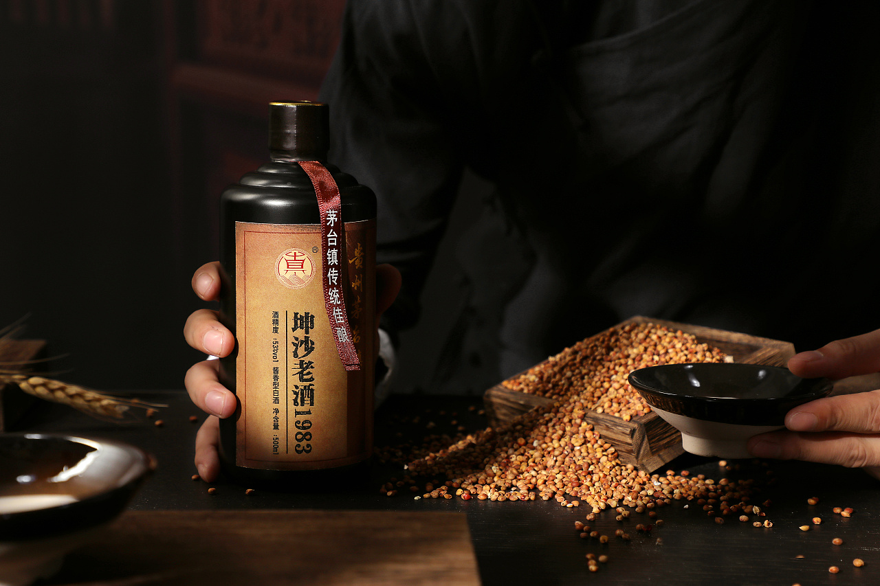 白酒拍摄 复古文艺