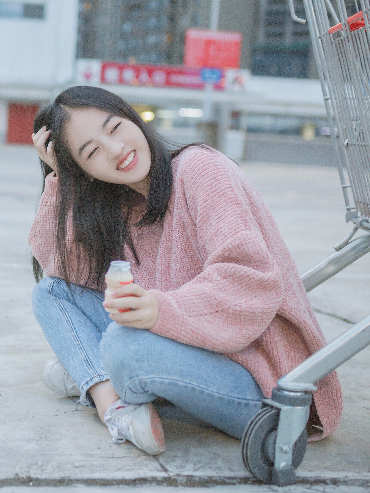 养乐多女孩（图ZMTAwNzQ3NjI4） - 人像摄影 - 站酷设计师midy有岸原创素材 - 站酷ZCOOL