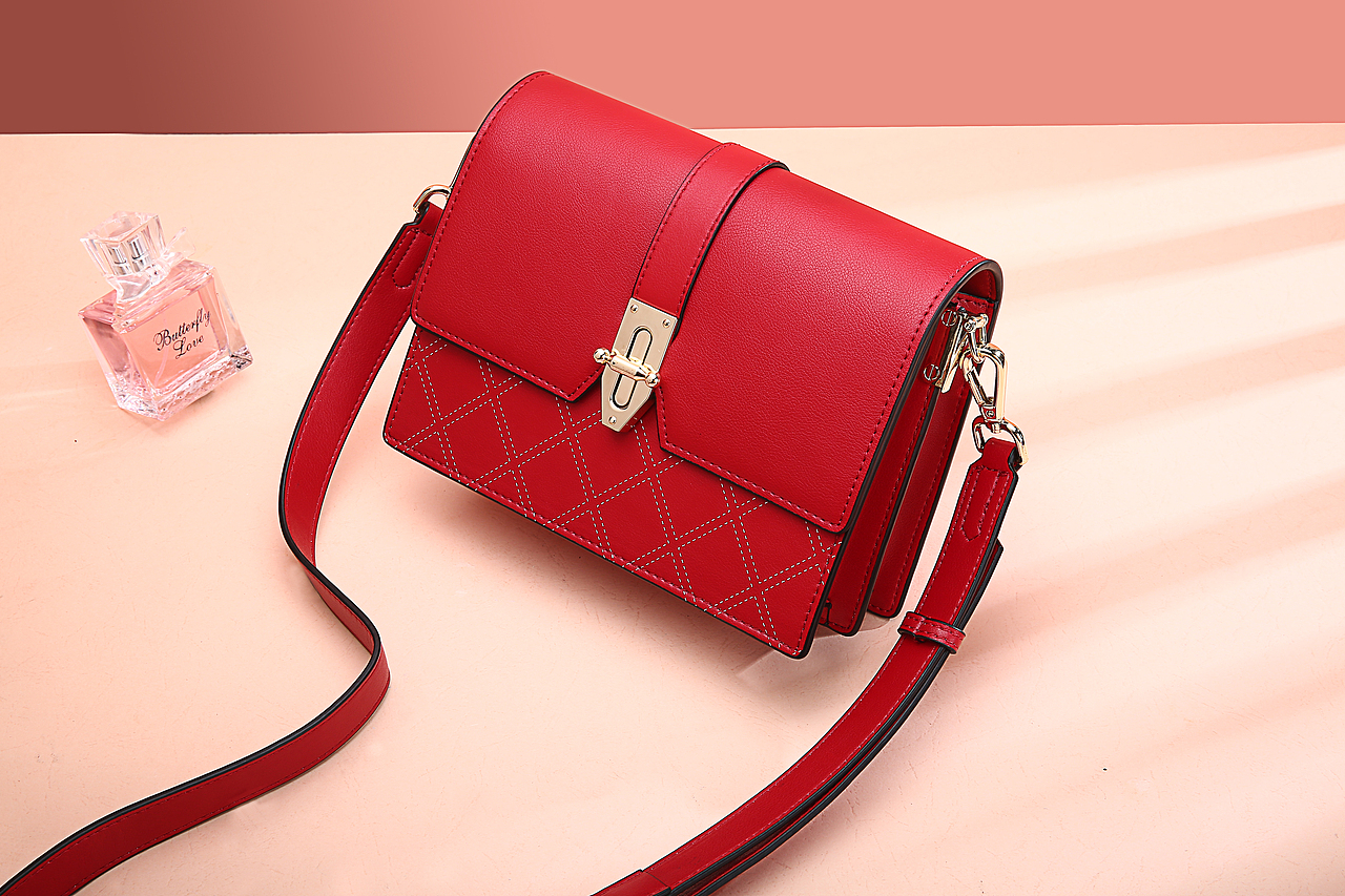 产品拍摄 场景图拍摄 静物拍摄 女包拍摄（图ZMTU1OTAzMTMy） - 产品摄影 - 站酷设计师Peyre原创素材 - 站酷ZCOOL