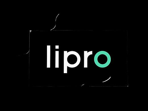 品牌案例丨魅族Lipro智能家居邀请函 棚拍图