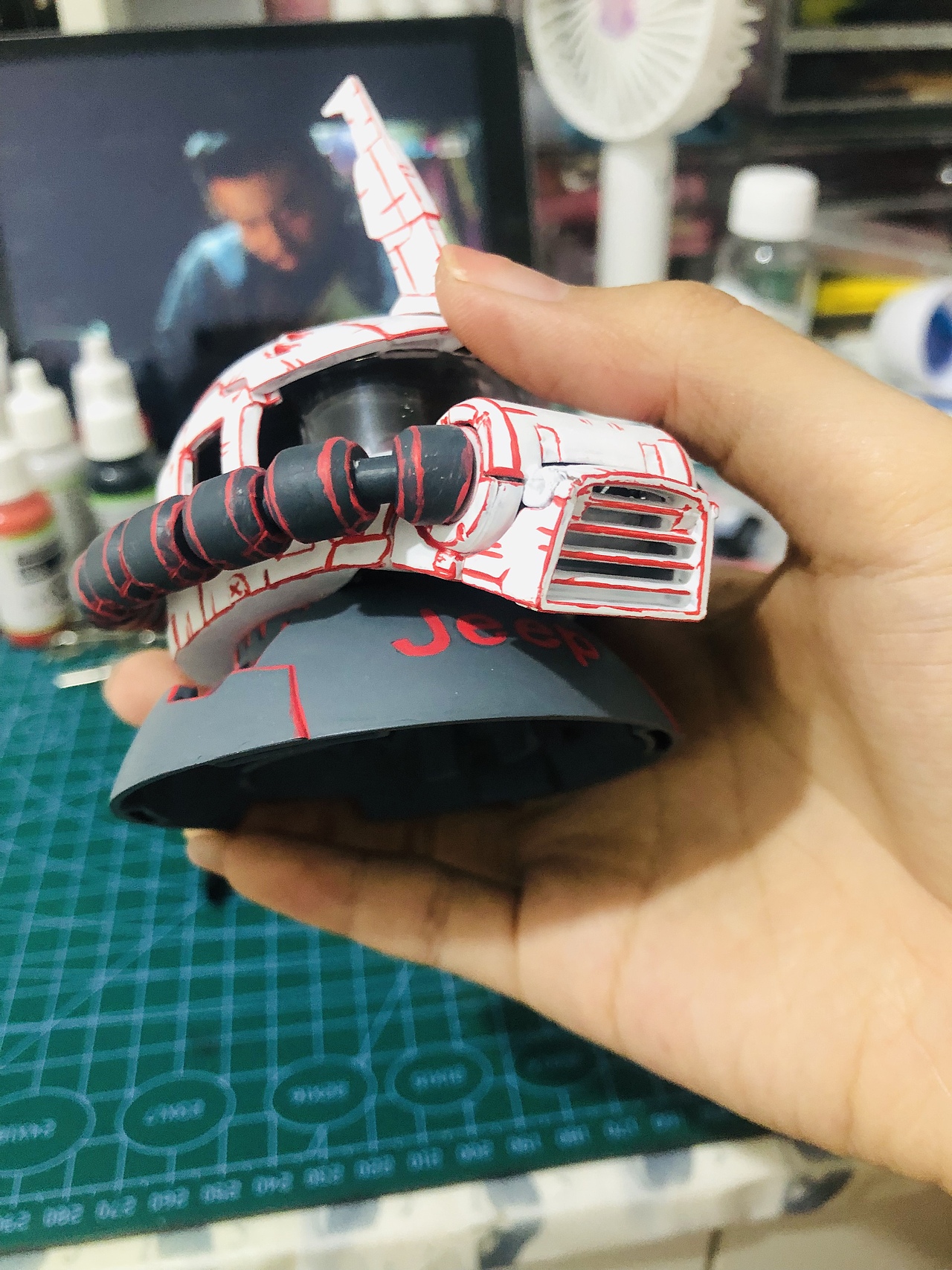 高达二次元涂装 扎古